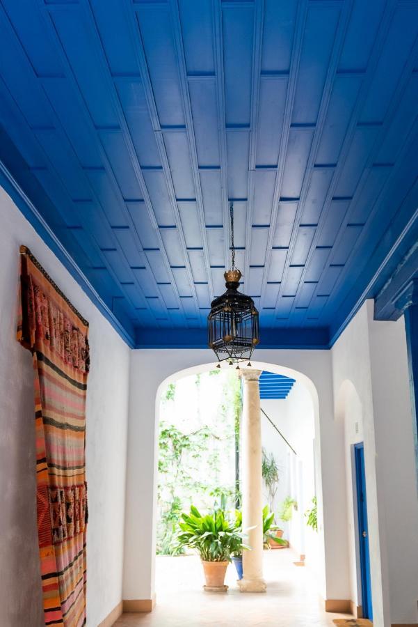 Tourist House Santa Cruz Apartment Seville Exterior photo