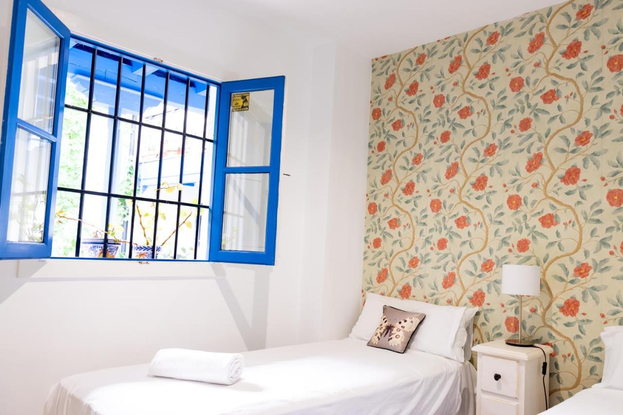 Tourist House Santa Cruz Apartment Seville Exterior photo